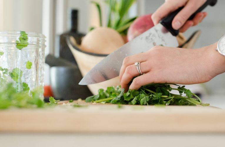 Nutrition and Mental Health: Eating to Reduce Inflammation in Lincoln